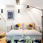 Coleherne Road Residence IX